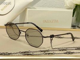 Picture of Valentino Sunglasses _SKUfw47394461fw